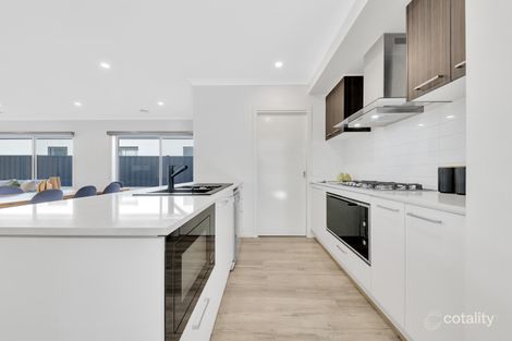 Property photo of 15 McKane Street Kalkallo VIC 3064