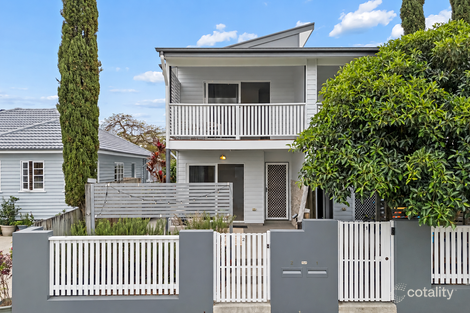 2/96 Dickenson St, Carina, QLD 4152