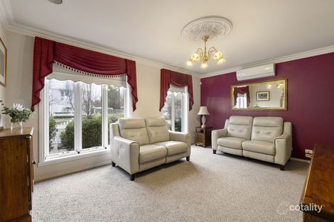 Property photo of 8 Lauriston Walk North Sunbury VIC 3429