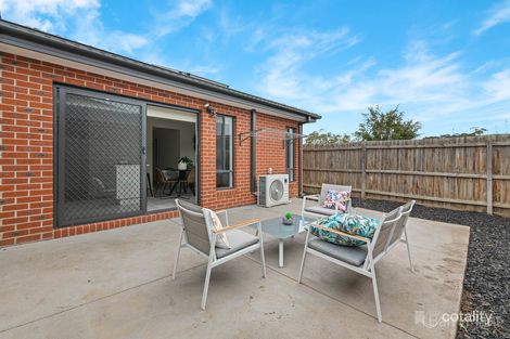 Property photo of 1 Auburn Close Pakenham VIC 3810