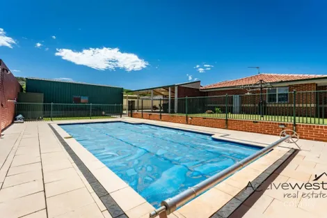 Property photo of 7 Pascoe Place Tarcoola Beach WA 6530