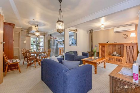 Property photo of 5 Fairways Crescent Springwood NSW 2777