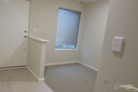 Property photo of 161 Banrock Drive Ellenbrook WA 6069