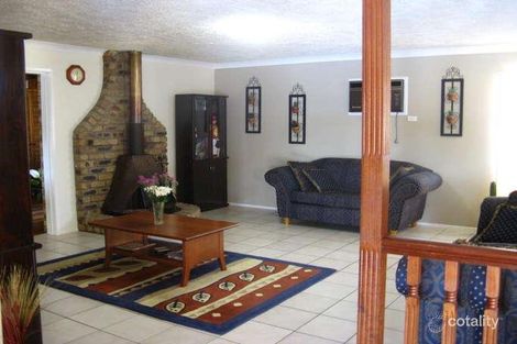 28 Rochester Dr, Mount Warren Park, QLD 4207