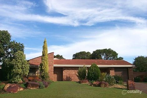 6 Inveraray Cres, Hamersley, WA 6022