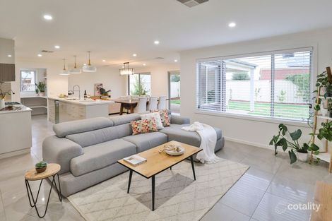 Property photo of 4 Stanford Rise Mildura VIC 3500