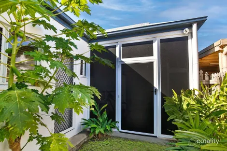 Property photo of 4 Dotterel Close Douglas QLD 4814