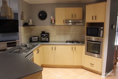 Property photo of 5 Felicia Way Sydenham VIC 3037
