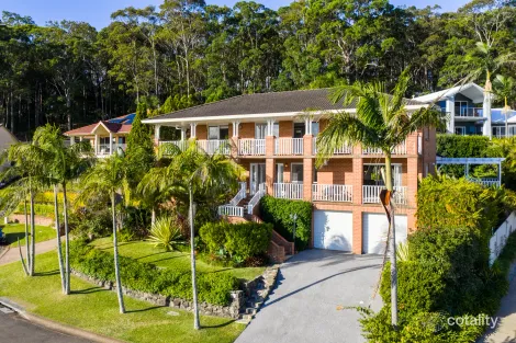 18 CHARDONNAY CT, ELEEBANA, NSW 2282