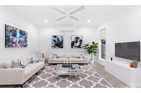 8 Bushpea Ct, Norman Gardens, QLD 4701