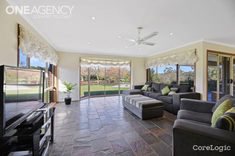 Property photo of 3 Fairway Drive Drouin VIC 3818