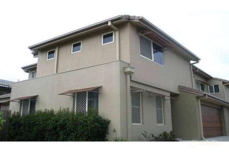 3/214 Queen St, Southport, QLD 4215