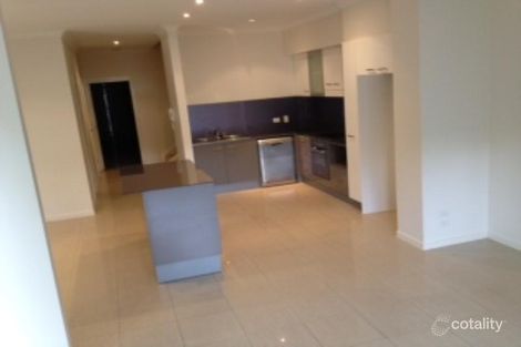 Property photo of 1/60 Broad Street Labrador QLD 4215