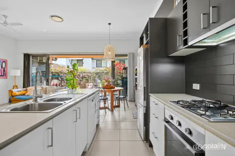 Property photo of 6A Grandis Close Wakerley QLD 4154