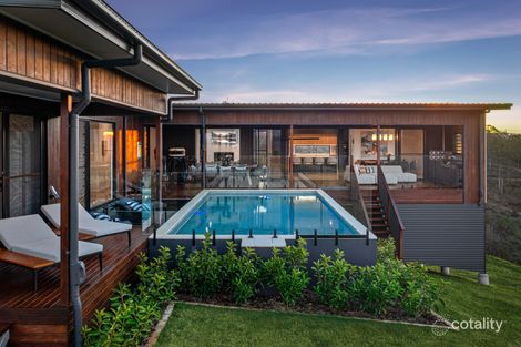 Property photo of 11 Hampton View Court Hampton QLD 4352