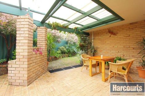 Property photo of 2 Mattingley Heights Murdoch WA 6150