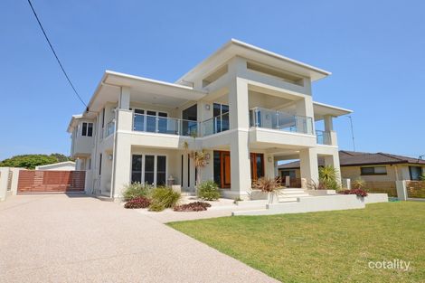 127 Esplanade, Point Vernon, QLD 4655