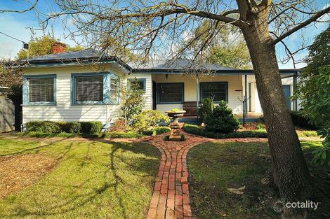 6 Darling Ave, Upwey, VIC 3158