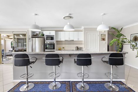 Property photo of 74 Casey Drive Hunterview NSW 2330