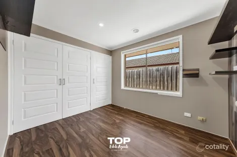 Property photo of 77 Rangeview Drive Skye VIC 3977