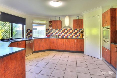 Property photo of 27 Lily Circuit Kuraby QLD 4112
