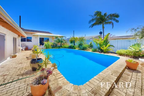 Property photo of 11 Brodrick Street Karrinyup WA 6018