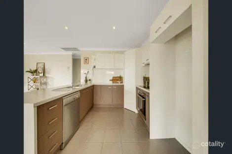 Property photo of 30 Govind Court Gracemere QLD 4702