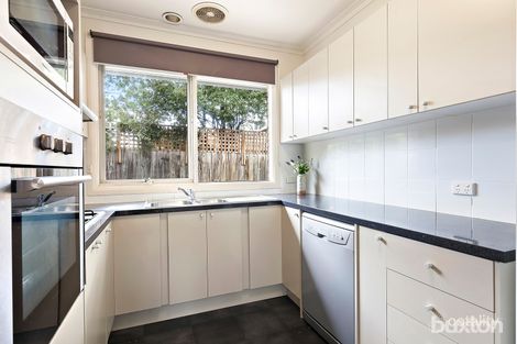 Property photo of 2/24-26 Barilla Road Moorabbin VIC 3189