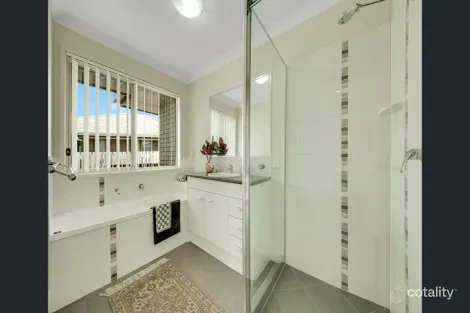 Property photo of 30 Govind Court Gracemere QLD 4702