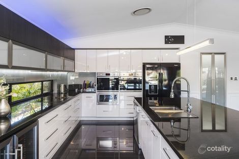 Property photo of 271 Morala Avenue Runaway Bay QLD 4216