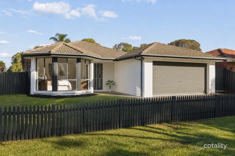 Property photo of 2 Bellflower Place Hampton Park VIC 3976