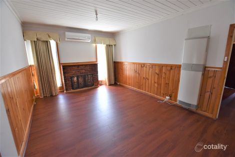 Property photo of 16 Bruce Street Moe VIC 3825