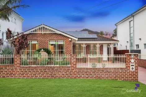 27 Omega Pl, Greenacre, NSW 2190