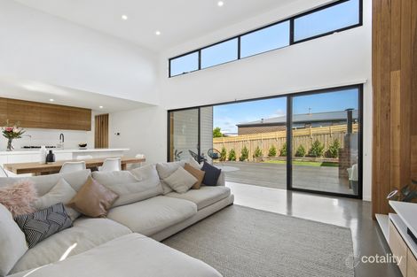 Property photo of 15 Greenview Rise Ocean Grove VIC 3226