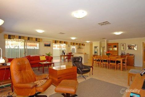 Property photo of 87 Dongara Circle Jane Brook WA 6056