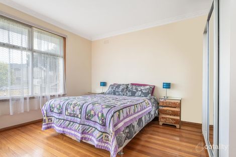 Property photo of 28 Fairy Street Bell Post Hill VIC 3215