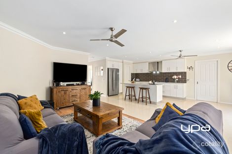 Property photo of 13 Greenhill Court Sunbury VIC 3429