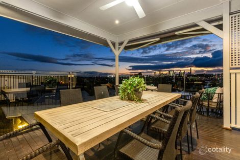 Property photo of 43 Barton Parade Balmoral QLD 4171