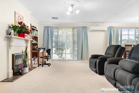 Property photo of 10 Crocus Crescent Glen Waverley VIC 3150