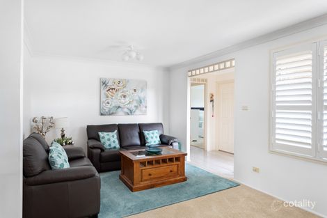 Property photo of 28 Jacana Close Tumbi Umbi NSW 2261