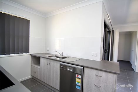 Property photo of 2/7 Cassab Street Pimpama QLD 4209