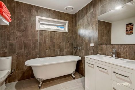 Property photo of 203 Eastbourne Road Rosebud VIC 3939