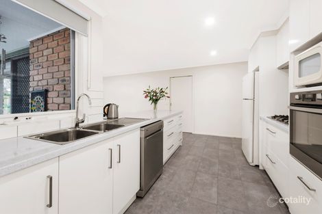 Property photo of 39 Severn Crescent Rowville VIC 3178