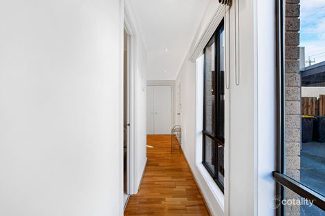 Property photo of 4/131 Clayton Road Oakleigh East VIC 3166