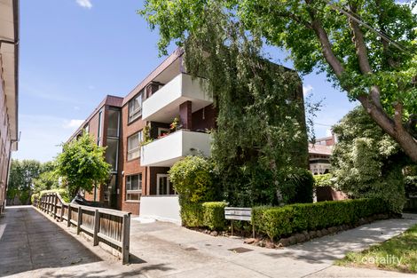 2/14 Denbigh Rd, Armadale, VIC 3143
