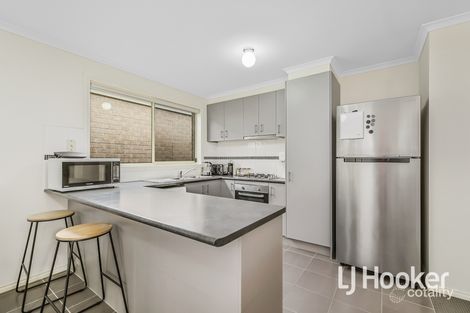 Property photo of 31 Webster Way Pakenham VIC 3810