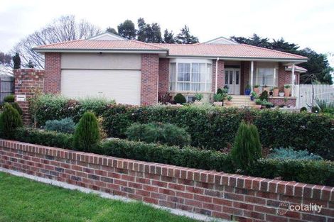 10 Coram Cl, Narre Warren North, VIC 3804