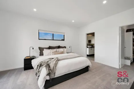 Property photo of 25 Phyllis Frost Street Forde ACT 2914