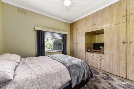 Property photo of 10 Renfrey Place Mount Gambier SA 5290