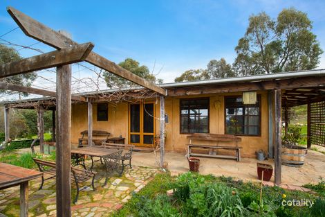 26 Preshaw St, Castlemaine, VIC 3450